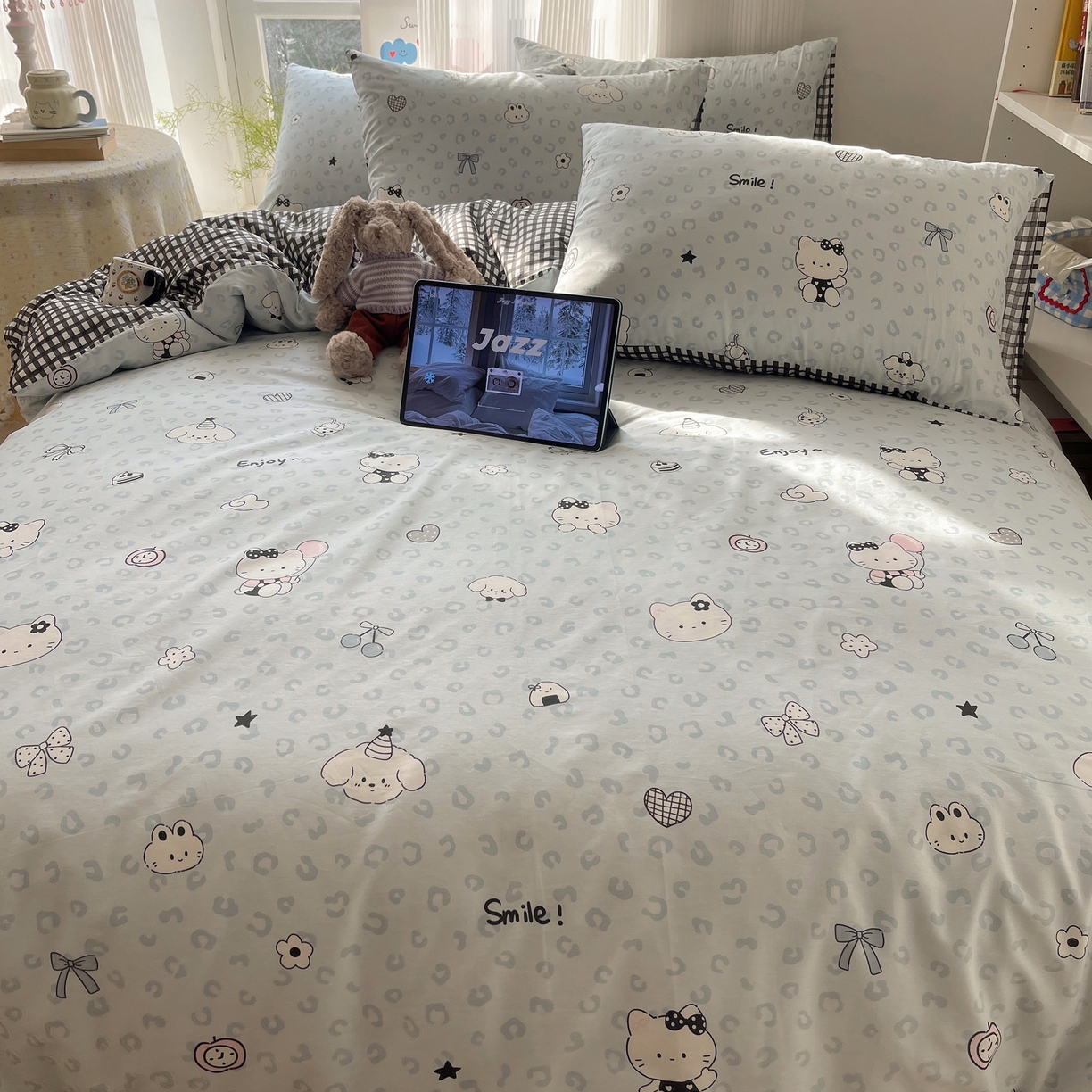 91家纺网 家纺一手货源 找家纺 六巷胡同 2026新款INS减龄可爱风卡通全棉四件套（第二系列） 海盐豹纹猫