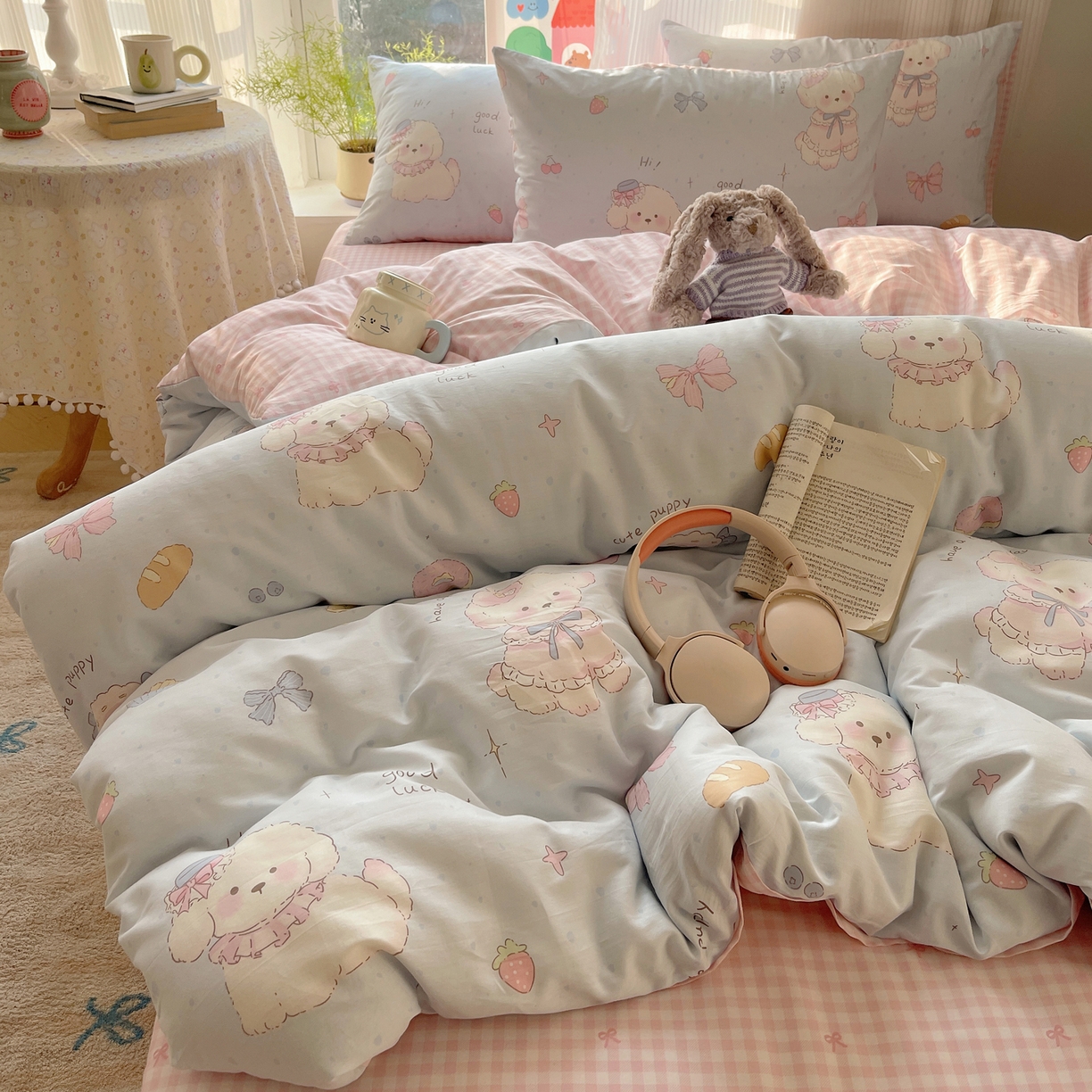 91家纺网 家纺一手货源 找家纺 六巷胡同 2026新款INS减龄可爱风卡通全棉四件套（第二系列） 假日蛋糕犬