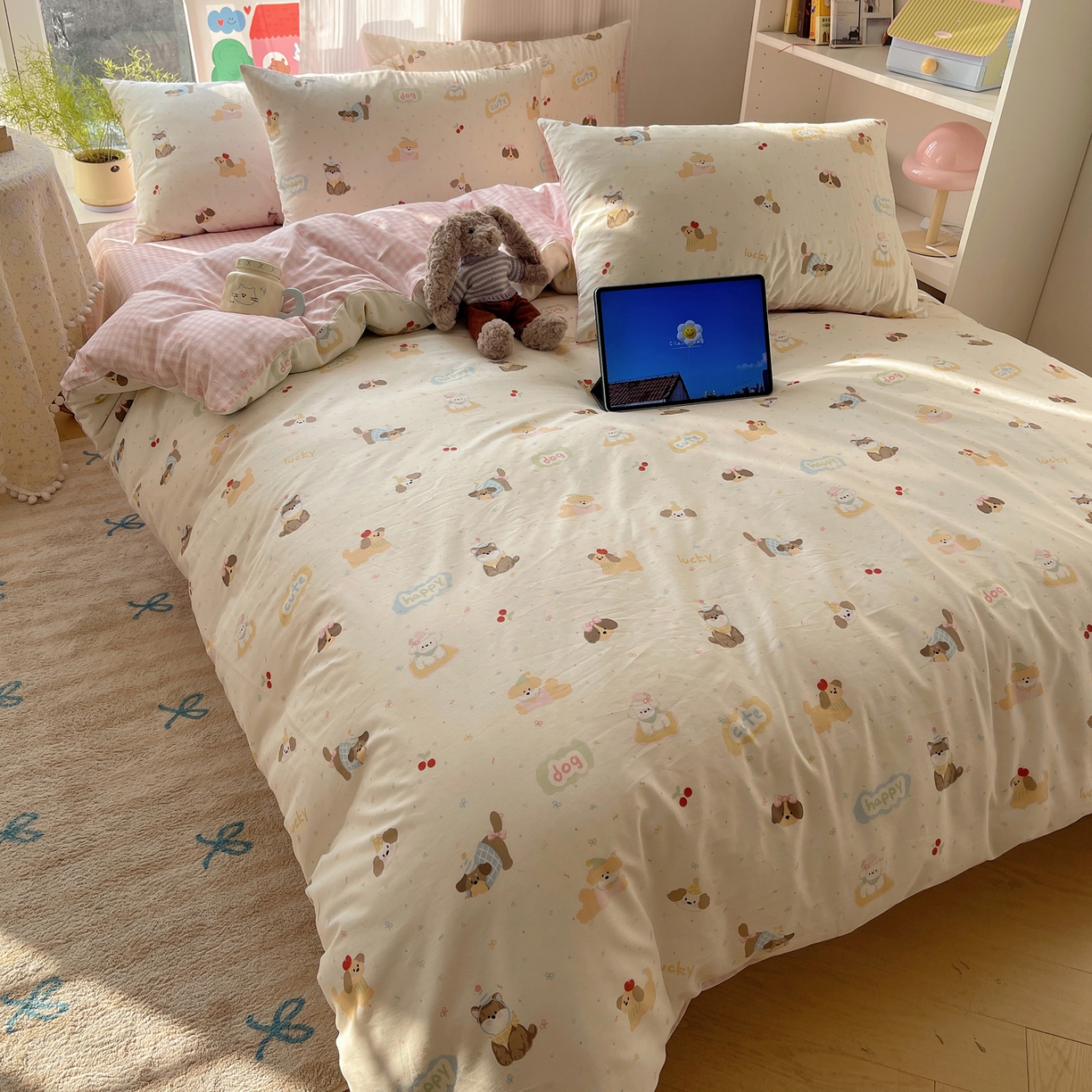 91家纺网 家纺一手货源 找家纺 六巷胡同 2026新款INS减龄可爱风卡通全棉四件套（第二系列） 汪星人派对