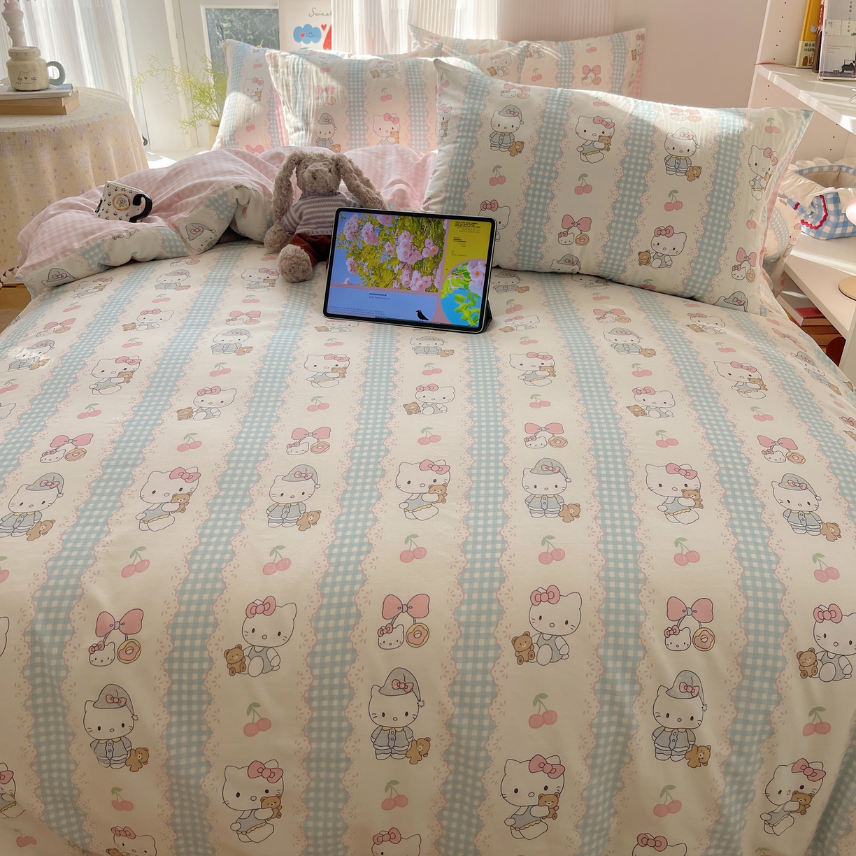 91家纺网 家纺一手货源 找家纺 六巷胡同 2026新款INS减龄可爱风卡通全棉四件套（第二系列） 萝莉樱桃猫