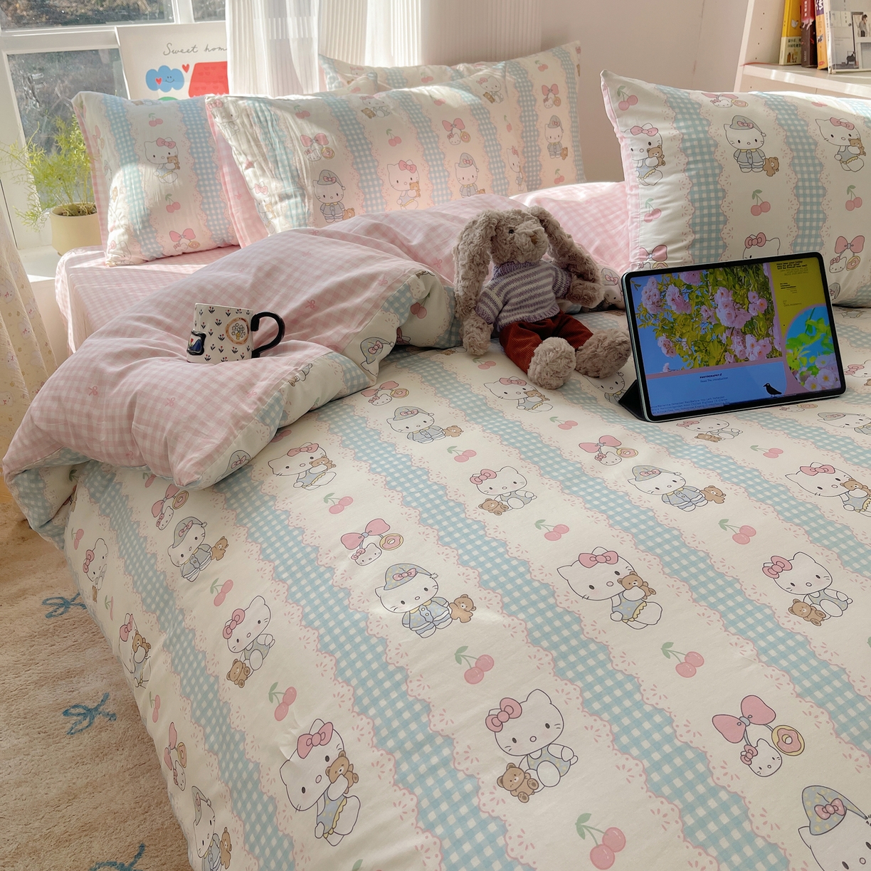 91家纺网 家纺一手货源 找家纺 六巷胡同 2026新款INS减龄可爱风卡通全棉四件套（第二系列） 萝莉樱桃猫