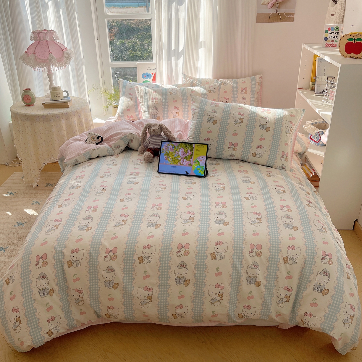 91家纺网 家纺一手货源 找家纺 六巷胡同 2026新款INS减龄可爱风卡通全棉四件套（第二系列） 萝莉樱桃猫