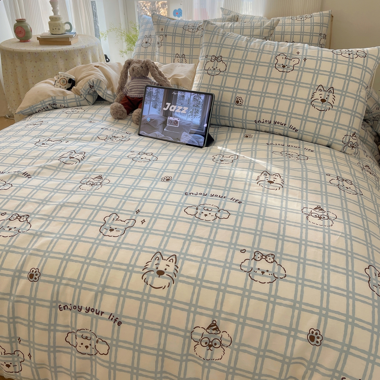 91家纺网 家纺一手货源 找家纺 六巷胡同 2026新款INS减龄可爱风卡通全棉四件套（第二系列） 蓝格美拉犬