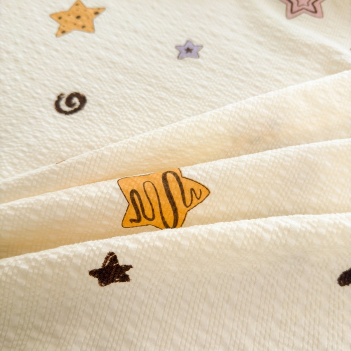 91家纺网 家纺一手货源 找家纺 贝扬思家纺 2026新款高克重泡芙纱印花款单床笠床笠单件-浅糯 CL浅糯-逢星岛