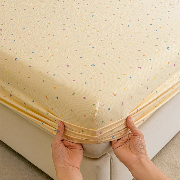 91家纺网 家纺一手货源 找家纺 贝扬思家纺 2026新款高克重泡芙纱印花款单床笠床笠单件-浅糯 CL浅糯-星月糖粒