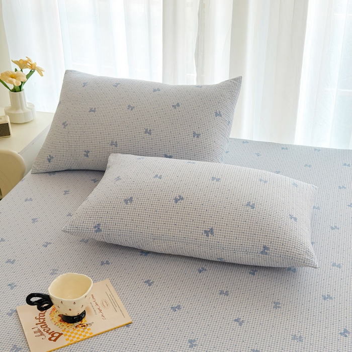 91家纺网 家纺一手货源 找家纺 贝扬思家纺 2026新款高克重泡芙纱印花款单床笠床笠单件-浅糯 CL浅糯-予诗蓝