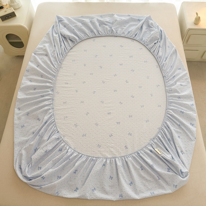 91家纺网 家纺一手货源 找家纺 贝扬思家纺 2026新款高克重泡芙纱印花款单床笠床笠单件-浅糯 CL浅糯-予诗蓝