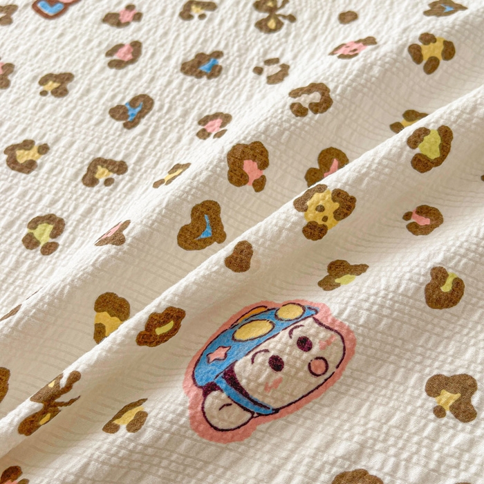 91家纺网 家纺一手货源 找家纺 贝扬思家纺 2026新款高克重泡芙纱印花款单床单-软糖 CD软糖-豹纹新新