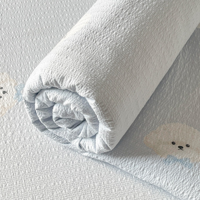 91家纺网 家纺一手货源 找家纺 贝扬思家纺 2026新款高克重泡芙纱印花款单床单-软糖 CD软糖-蓝领结狗