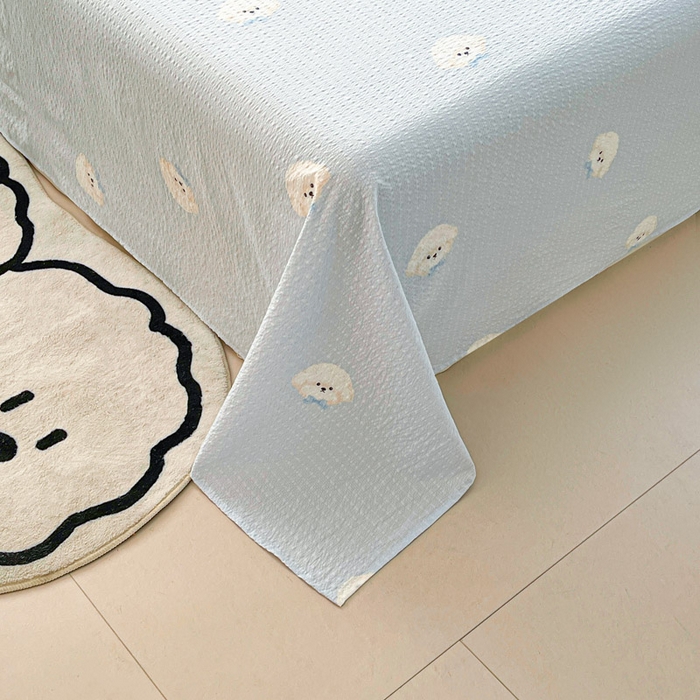 91家纺网 家纺一手货源 找家纺 贝扬思家纺 2026新款高克重泡芙纱印花款单床单-软糖 CD软糖-蓝领结狗