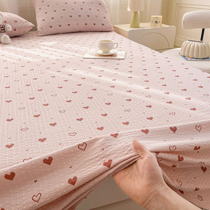 91家纺网 家纺一手货源 找家纺 贝扬思家纺 2026新款高克重泡芙纱印花款单床单-软糖 CD软糖-朦胧粉心