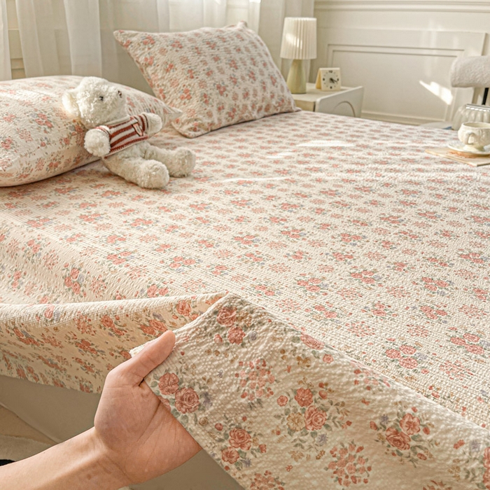 91家纺网 家纺一手货源 找家纺 贝扬思家纺 2026新款高克重泡芙纱印花款单床单-软糖 CD软糖-日光漫游