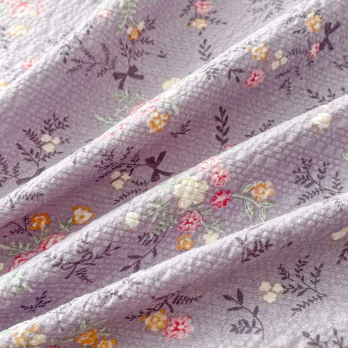 91家纺网 家纺一手货源 找家纺 贝扬思家纺 2026新款高克重泡芙纱印花款单床单-软糖 CD软糖-松间茶事