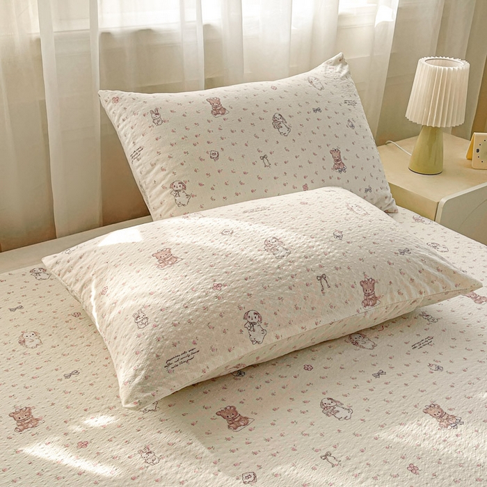 91家纺网 家纺一手货源 找家纺 贝扬思家纺 2026新款高克重泡芙纱印花款单床单-软糖 CD软糖-悦悦小兔