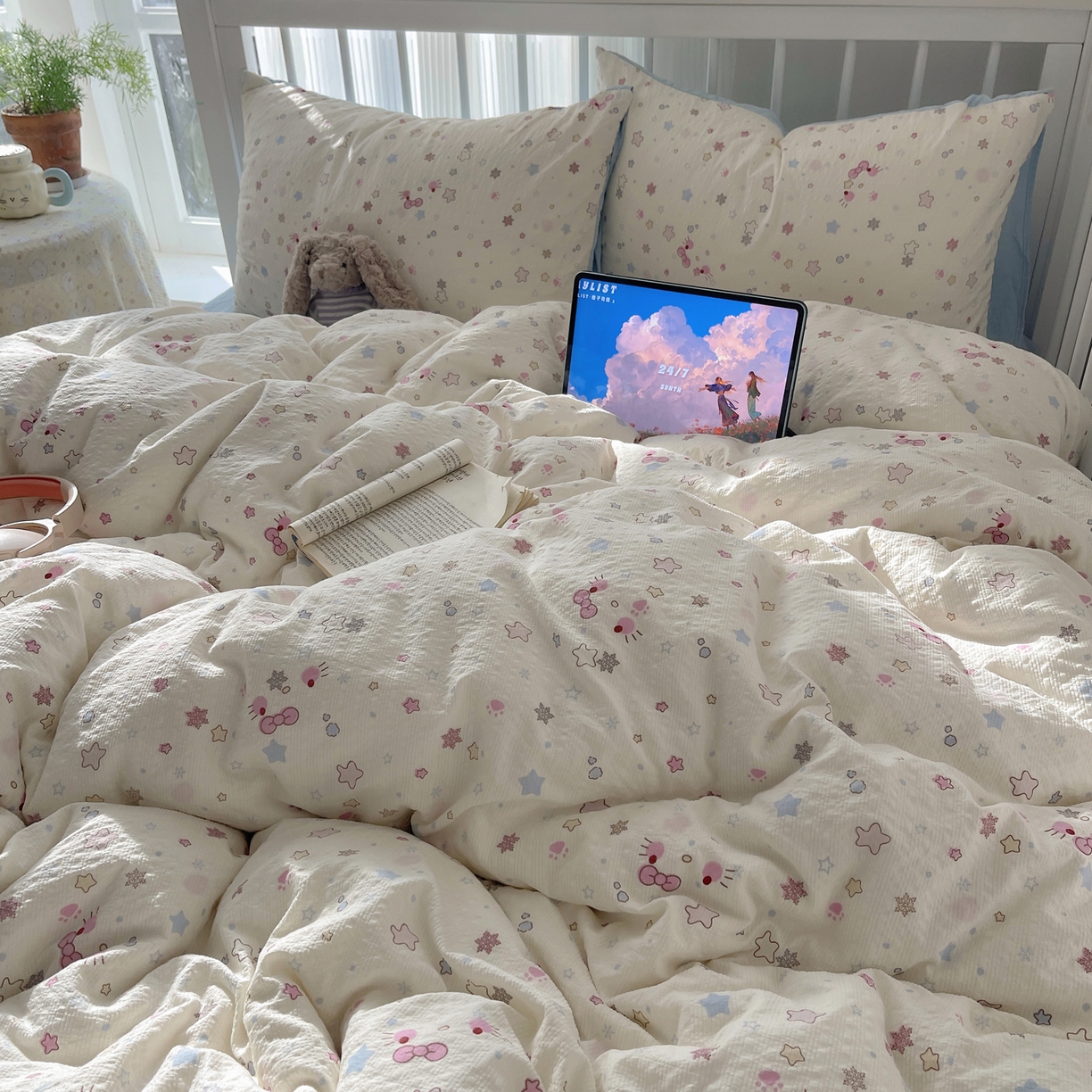 91家纺网 家纺一手货源 找家纺 （总）贝扬思家纺 2026新款高品质A类泡芙纱-可爱猫猫系列普通款四件套（110g）