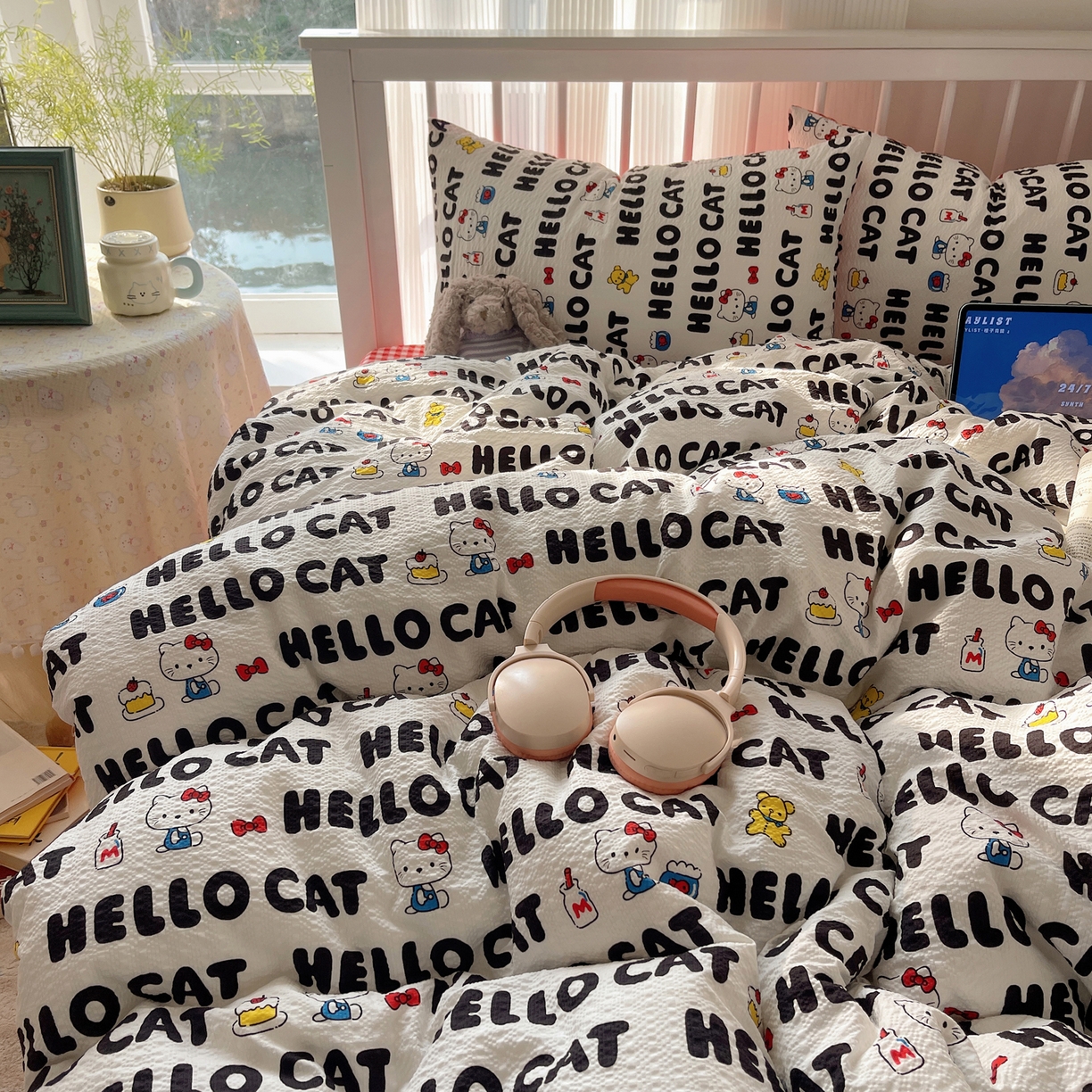 贝扬思家纺 2026新款高品质A类泡芙纱-可爱猫猫系列普通款四件套（110g） 猫系字母