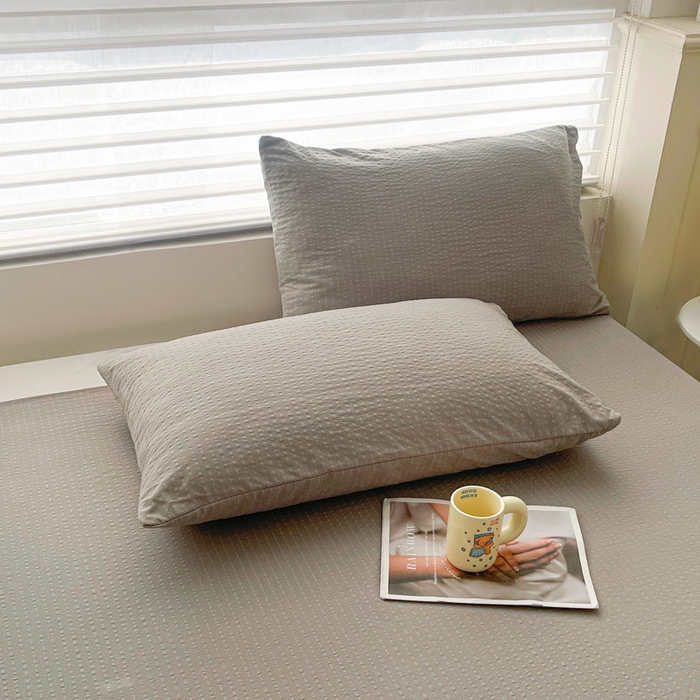 91家纺网 家纺一手货源 找家纺 贝扬思家纺 2026新款高品质A类泡芙纱纯色单床单床单单件 CD-浅灰