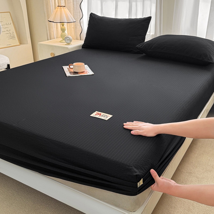 91家纺网 家纺一手货源 找家纺 贝扬思家纺 2026新款高品质A类泡芙纱纯色单床笠系列-110g CL-黑色