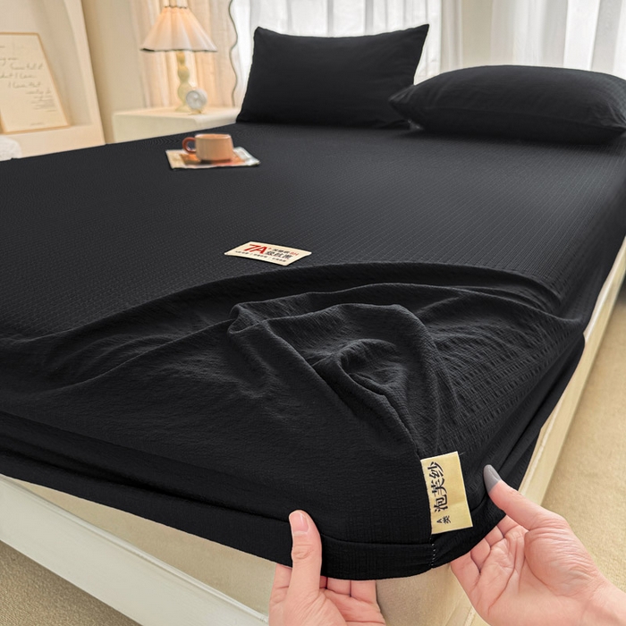 91家纺网 家纺一手货源 找家纺 贝扬思家纺 2026新款高品质A类泡芙纱纯色单床笠系列-110g CL-黑色