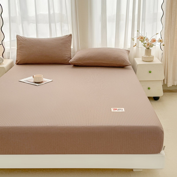 91家纺网 家纺一手货源 找家纺 贝扬思家纺 2026新款高品质A类泡芙纱纯色单床笠系列-110g CL-深咖