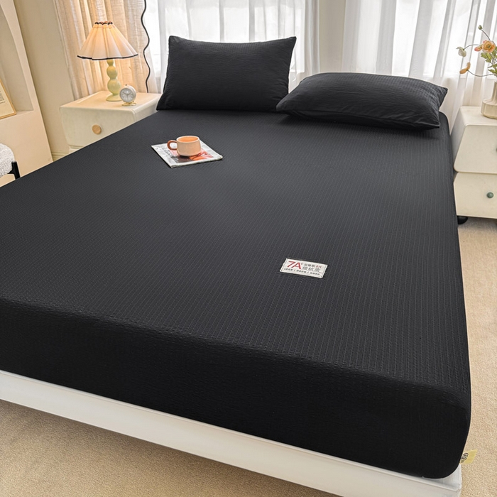 91家纺网 家纺一手货源 找家纺 贝扬思家纺 2026新款高品质A类泡芙纱纯色单床笠系列-110g CL-黑色