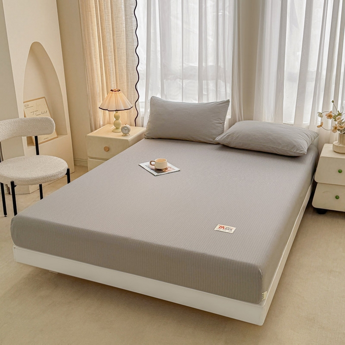 91家纺网 家纺一手货源 找家纺 贝扬思家纺 2026新款高品质A类泡芙纱纯色单床笠系列-110g CL-浅灰