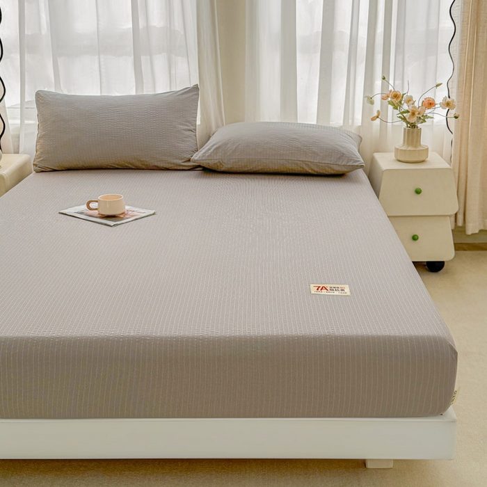 91家纺网 家纺一手货源 找家纺 贝扬思家纺 2026新款高品质A类泡芙纱纯色单床笠系列-110g CL-浅灰