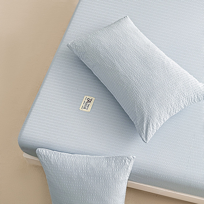 91家纺网 家纺一手货源 找家纺 贝扬思家纺 2026新款高品质A类泡芙纱纯色单床笠系列-110g CL-浅蓝