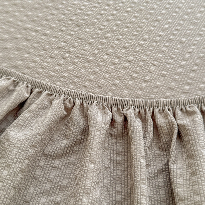 91家纺网 家纺一手货源 找家纺 贝扬思家纺 2026新款高品质A类泡芙纱纯色单床笠系列-110g CL-浅灰