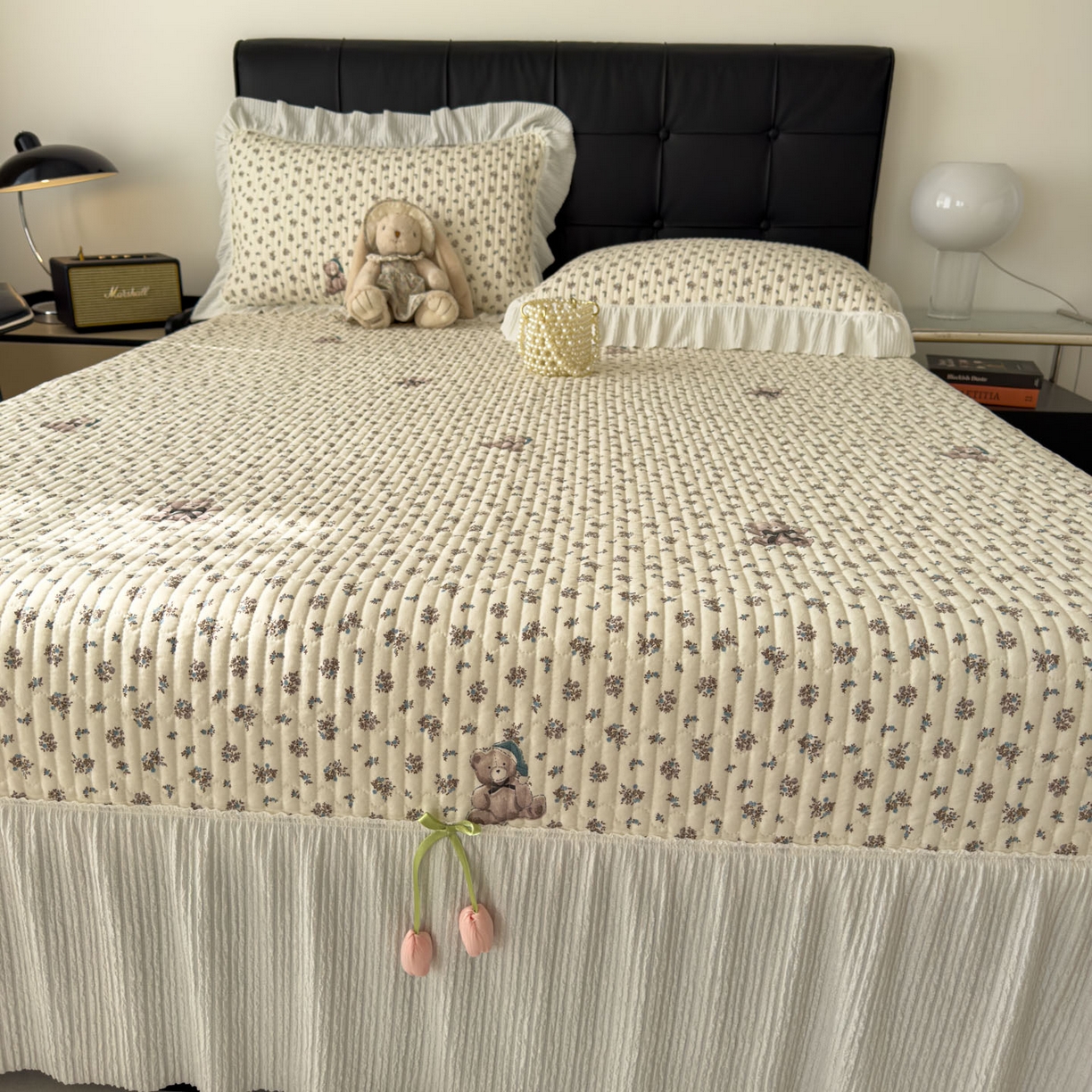 91家纺网 家纺一手货源 找家纺 花漾家居 2026新款雪尼尔雪纺蕾丝大花边床盖单品床盖单件三件套 花语小熊