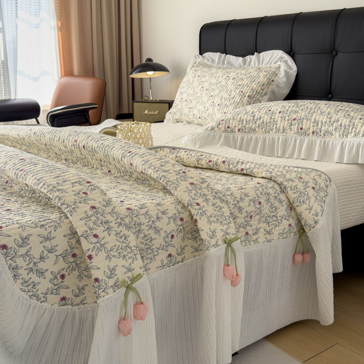 91家纺网 家纺一手货源 找家纺 花漾家居 2026新款雪尼尔雪纺蕾丝大花边床盖单品床盖单件三件套 连理枝