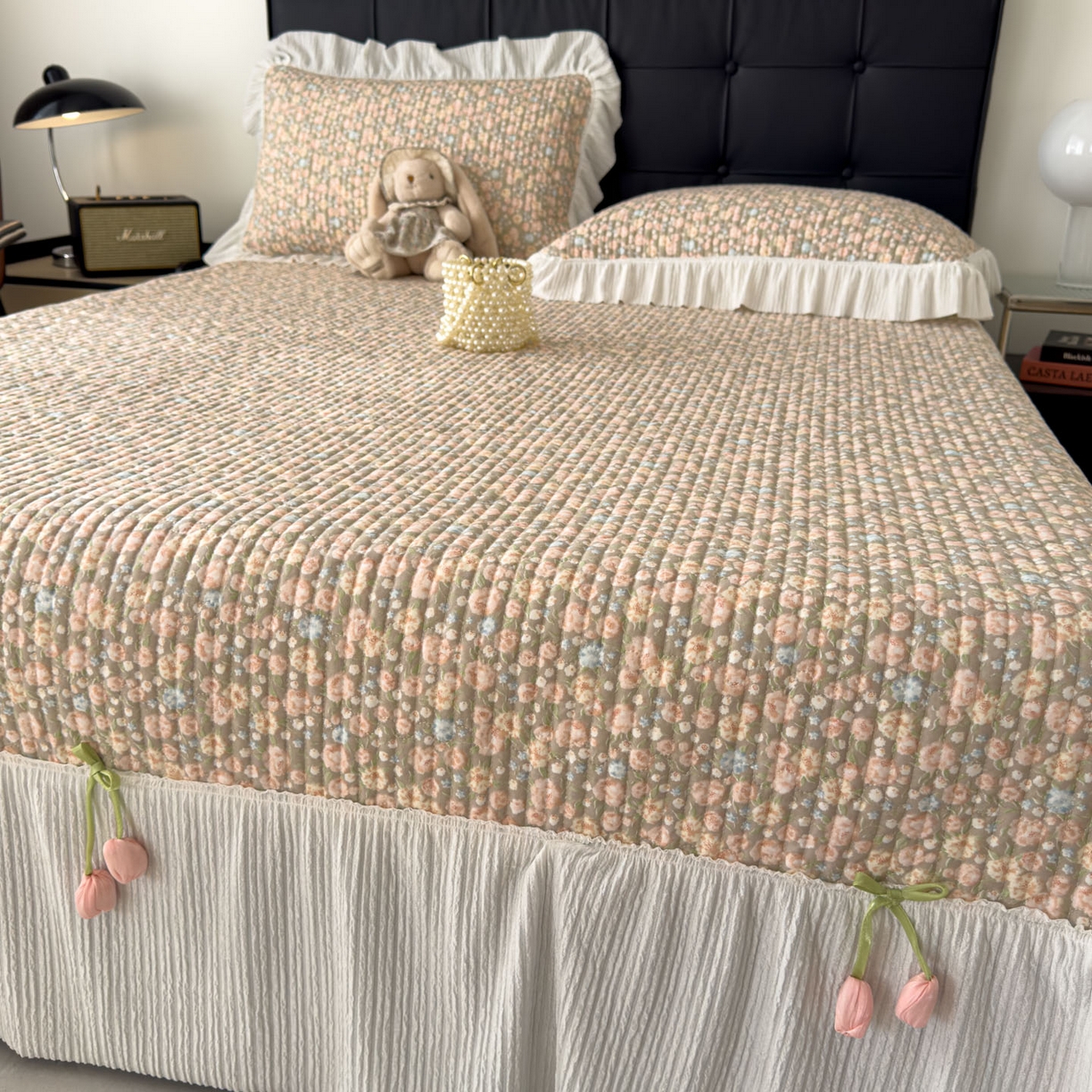 91家纺网 家纺一手货源 找家纺 花漾家居 2026新款雪尼尔雪纺蕾丝大花边床盖单品床盖单件三件套 晴川