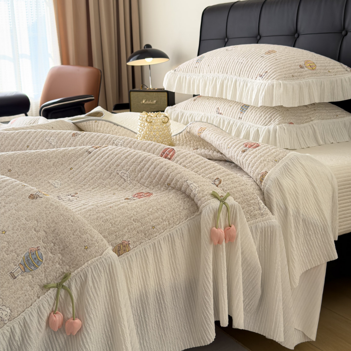 91家纺网 家纺一手货源 找家纺 花漾家居 2026新款雪尼尔雪纺蕾丝大花边床盖单品床盖单件三件套 热气球