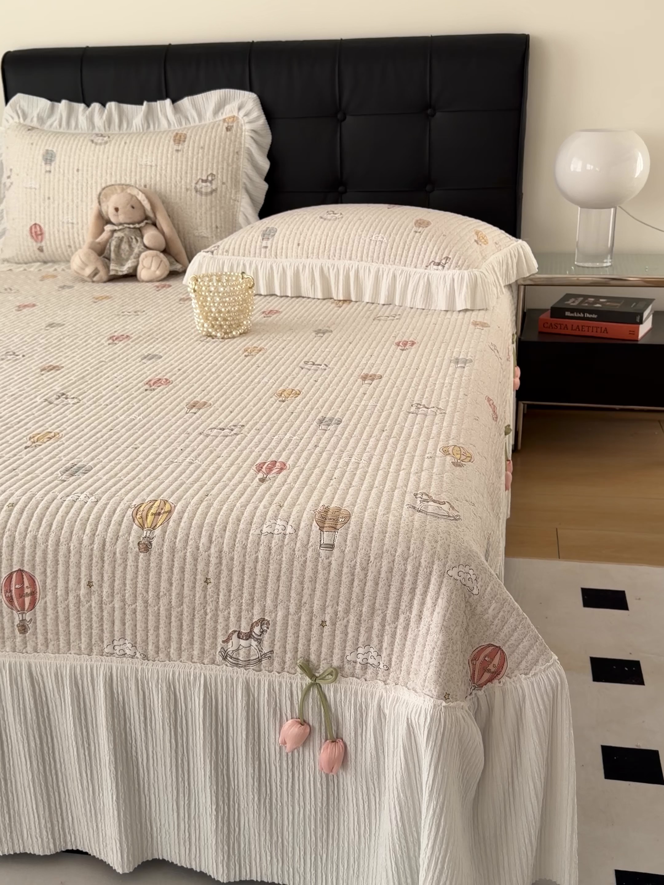 91家纺网 家纺一手货源 找家纺 花漾家居 2026新款雪尼尔雪纺蕾丝大花边床盖单品床盖单件三件套 热气球