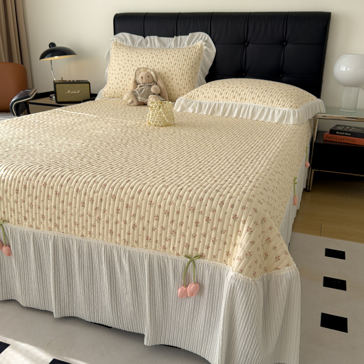 91家纺网 家纺一手货源 找家纺 花漾家居 2026新款雪尼尔雪纺蕾丝大花边床盖单品床盖单件三件套 小杏芙