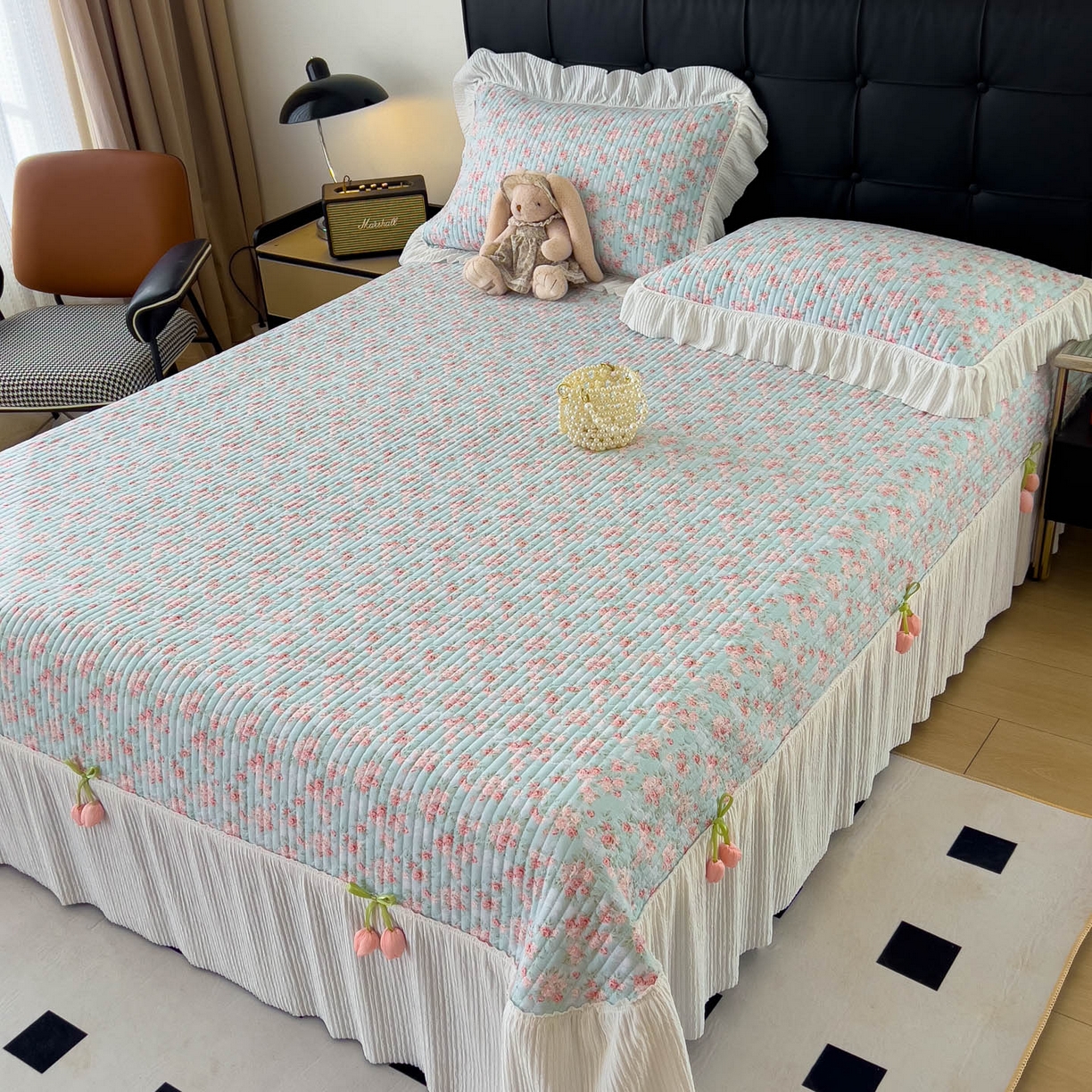 91家纺网 家纺一手货源 找家纺 花漾家居 2026新款雪尼尔雪纺蕾丝大花边床盖单品床盖单件三件套 伊水芙蓉