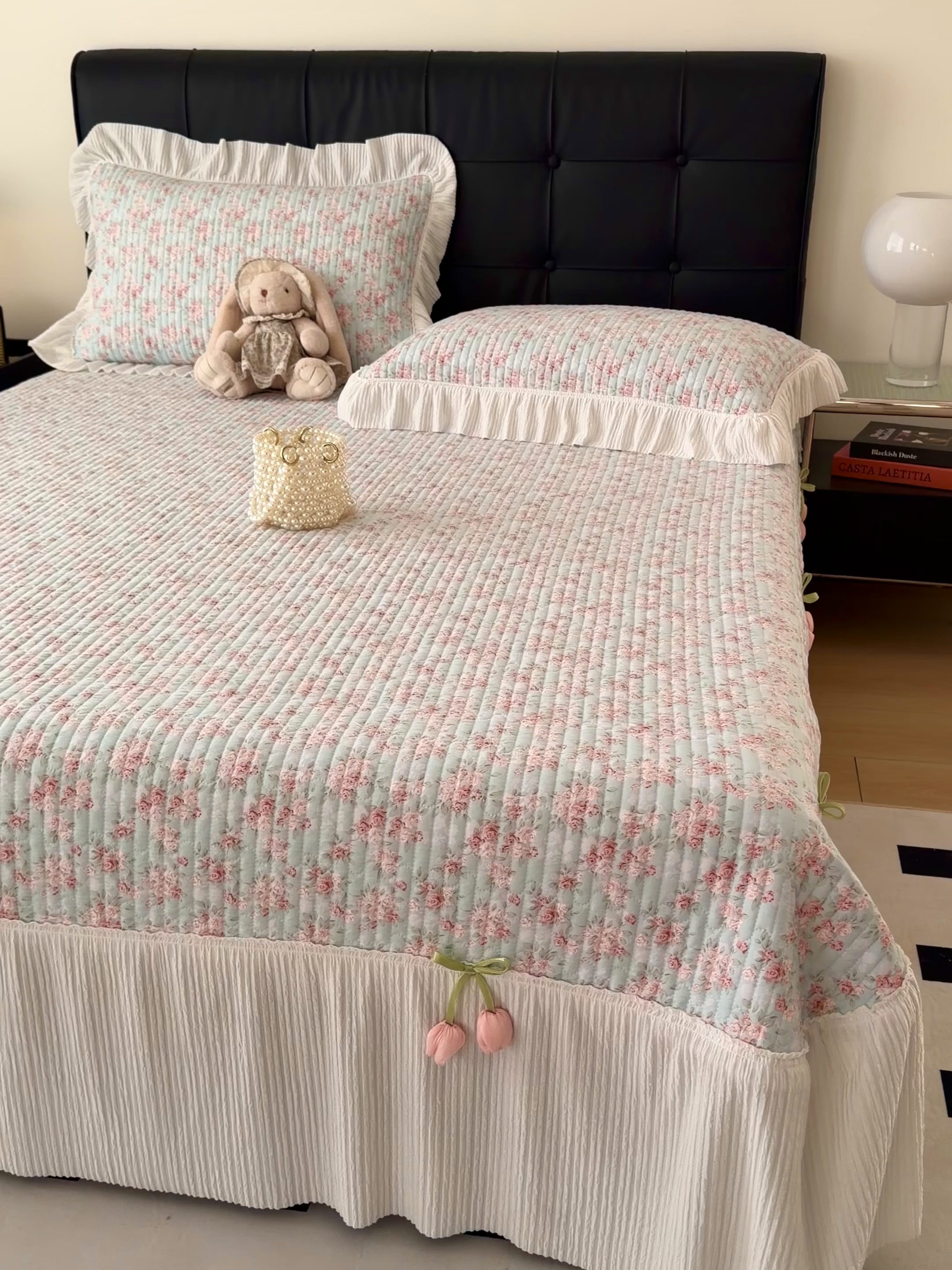 91家纺网 家纺一手货源 找家纺 花漾家居 2026新款雪尼尔雪纺蕾丝大花边床盖单品床盖单件三件套 伊水芙蓉