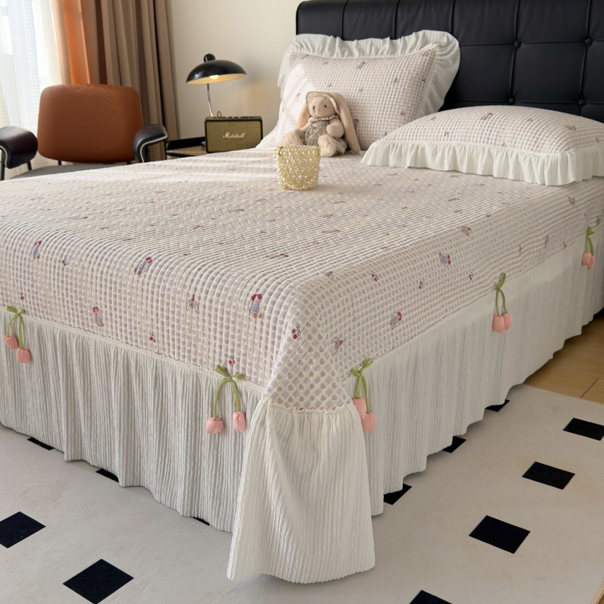 花漾家居 2026新款雪尼尔雪纺蕾丝大花边床盖单品床盖单件三件套 樱桃小兔