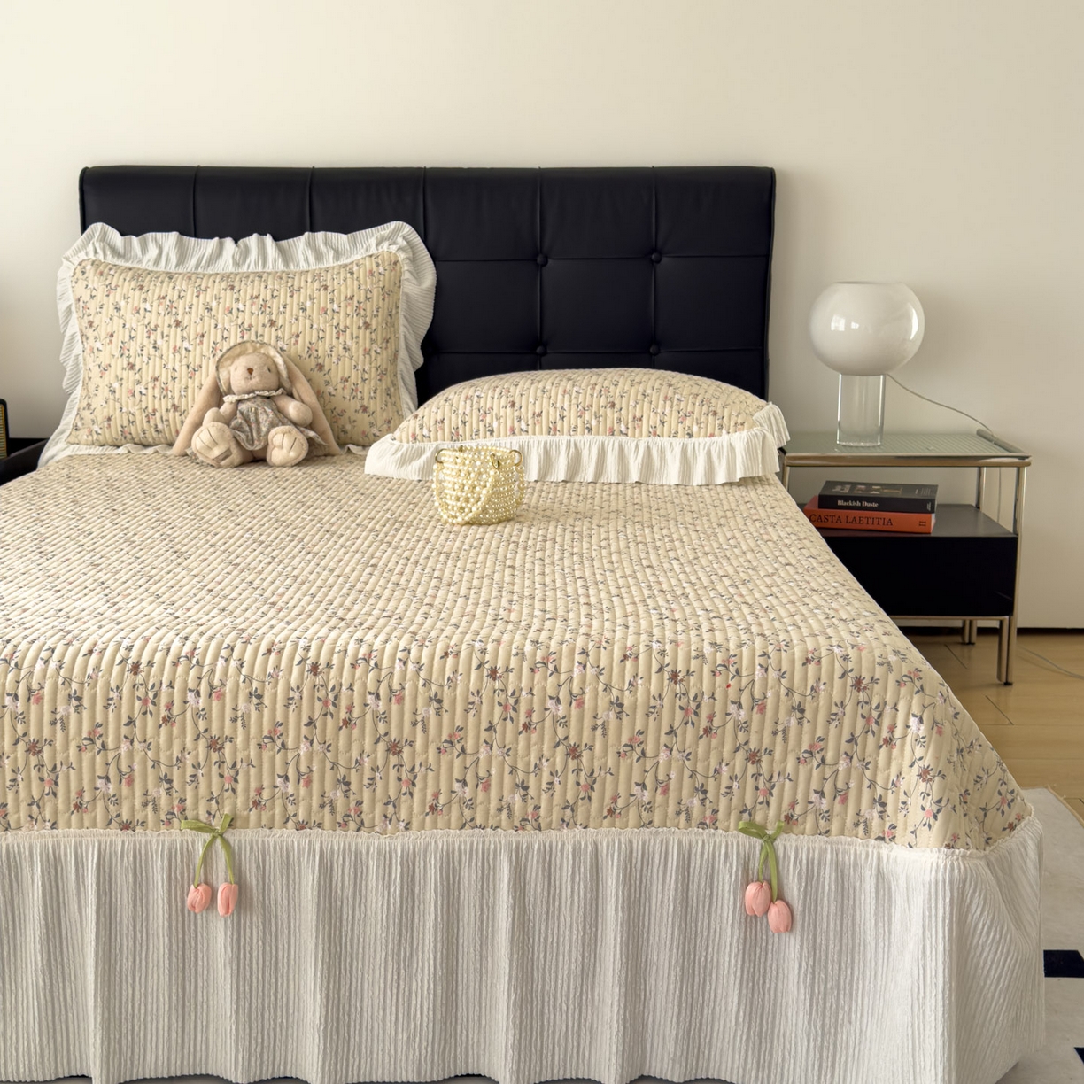 91家纺网 家纺一手货源 找家纺 花漾家居 2026新款雪尼尔雪纺蕾丝大花边床盖单品床盖单件三件套 幽兰月色