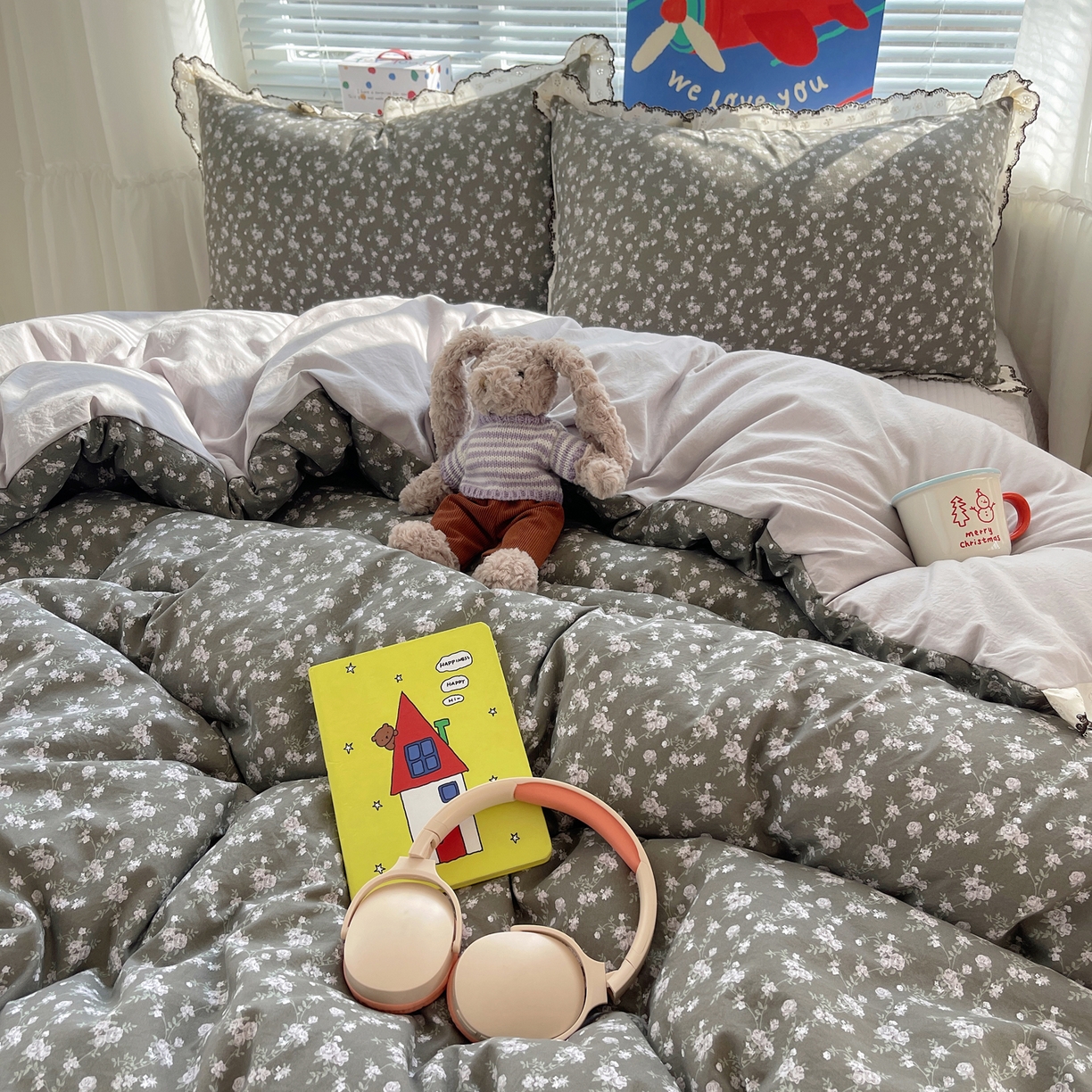 91家纺网 家纺一手货源 找家纺 花漾家居 2026小红书推荐款小清新刺绣花边款床单床盖款四件套新款 夜来香