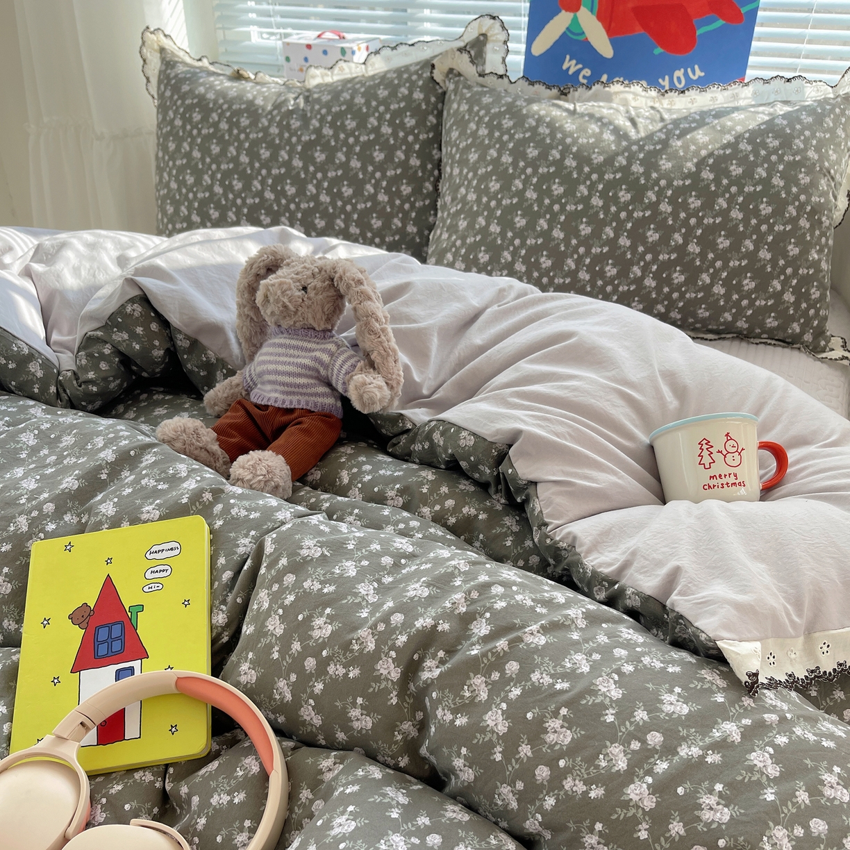 91家纺网 家纺一手货源 找家纺 花漾家居 2026小红书推荐款小清新刺绣花边款床单床盖款四件套新款 夜来香