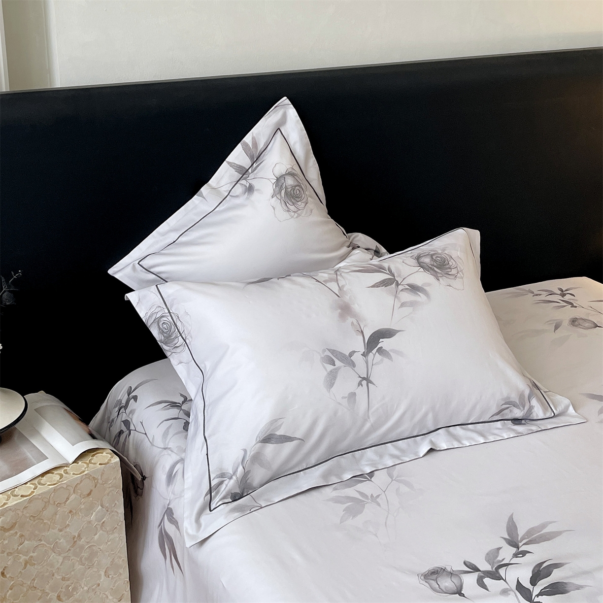 91家纺网 家纺一手货源 找家纺 宝齐莱家纺 2026新款全棉纯棉活性印花单枕套枕套单件 玫瑰的故事