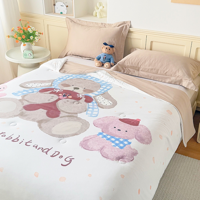 91家纺网 家纺一手货源 找家纺 米乐被业 2026新款大板氨纶凉感夏被被子被芯 玩偶聚会