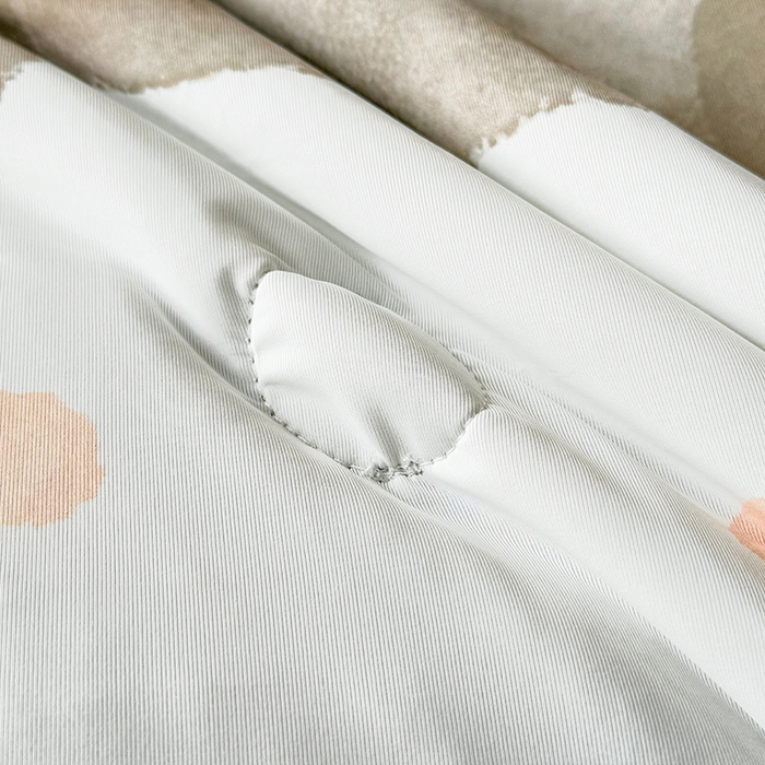 91家纺网 家纺一手货源 找家纺 米乐被业 2026新款大板氨纶凉感夏被被子被芯 玩偶聚会