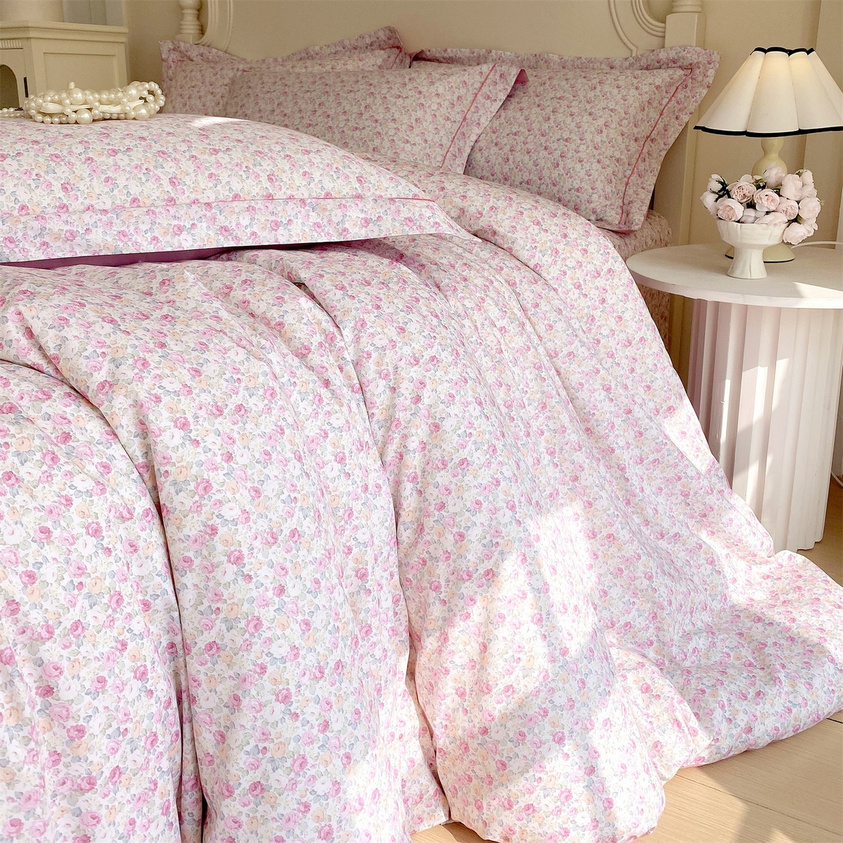 91家纺网 家纺一手货源 找家纺 宝齐莱家纺 2026新款全棉纯棉活性印花四件套 花姿漫