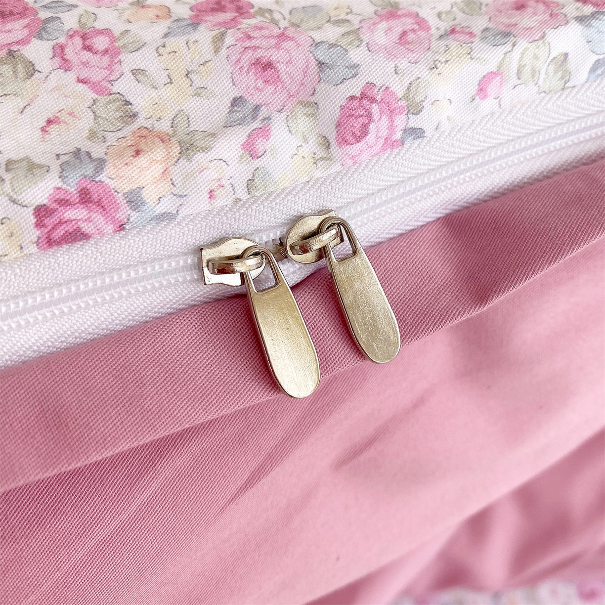 91家纺网 家纺一手货源 找家纺 宝齐莱家纺 2026新款全棉纯棉活性印花四件套 花姿漫