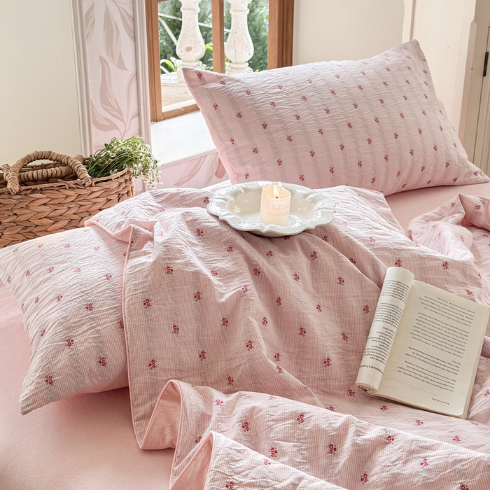 91家纺网 家纺一手货源 找家纺 木楌家居 2026新款全棉提花剪花夏被四件套 洛仪