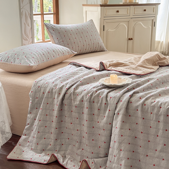 91家纺网 家纺一手货源 找家纺 木楌家居 2026新款全棉提花剪花夏被四件套 清秋意