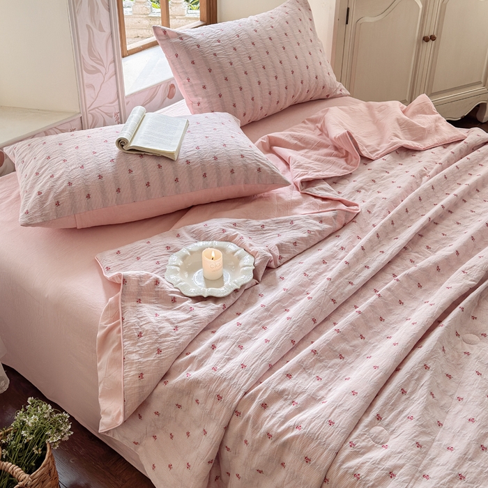 91家纺网 家纺一手货源 找家纺 木楌家居 2026新款全棉提花剪花夏被四件套 洛仪