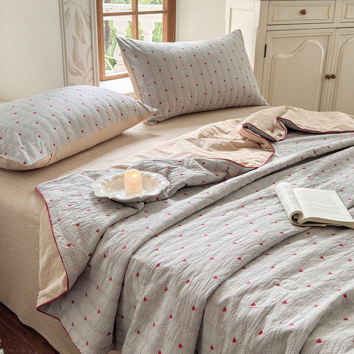 91家纺网 家纺一手货源 找家纺 木楌家居 2026新款全棉提花剪花夏被四件套 清秋意